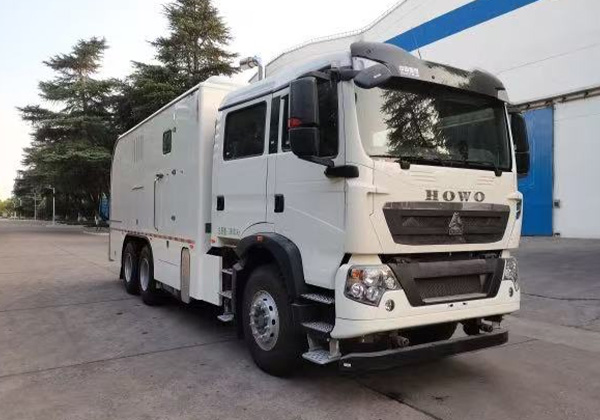 測(cè)井車